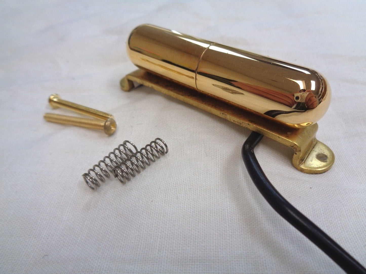 Artec Lipstick Pickup 70-Tube Gold