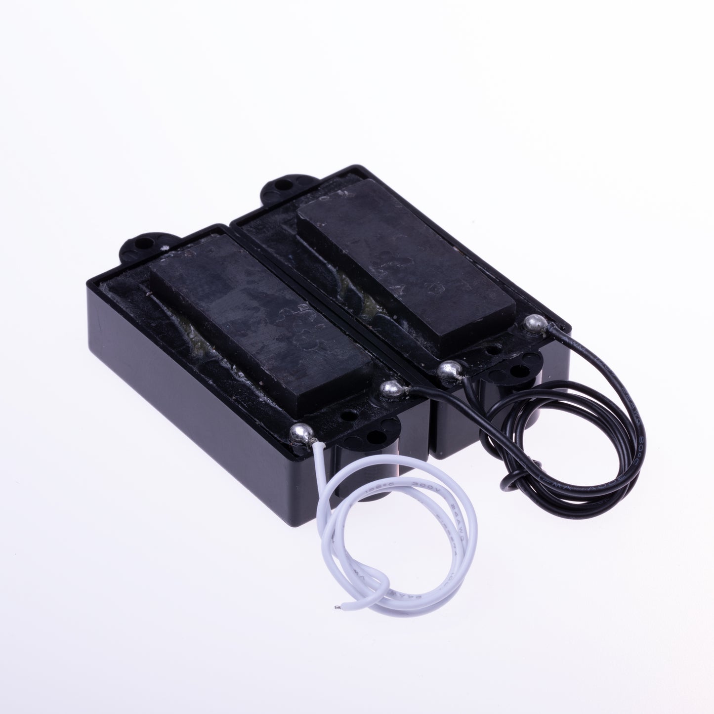 Mings Closed Cover 4 String P Bass Pickup Set Black #PBC